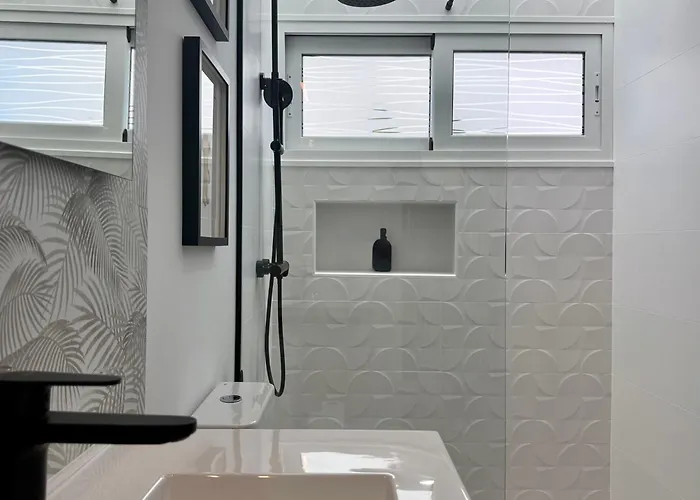 Canaryislandshost L Almar De 阿列塔